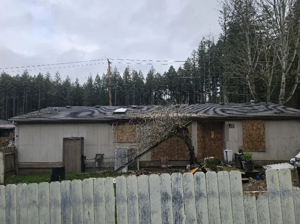 20805 Bonanza Dr E, Bonney Lake, WA 98391