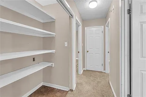 225 Denise Ln — Photo 11