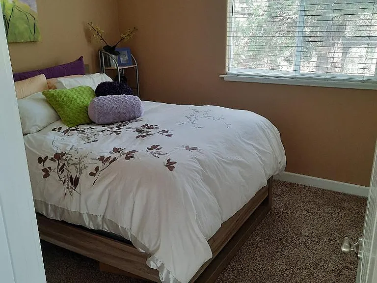 875 Maple Ln — Photo 16