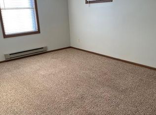 721 E Front St #3, Winona, MN 55987