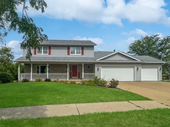 1075 Appaloosa Dr, Freeport, IL 61032