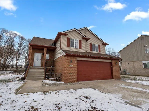41174 Westfield Cir, Canton, MI 48188