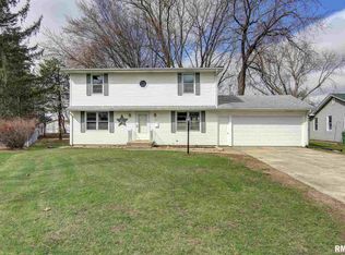 1142 10th Ave N, Clinton, IA 52732