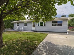 1021 W Ash St, Junction City, KS 66441