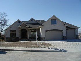 1st image of 3877 Monson Pl