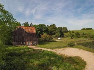 1643 Resort Pike, Petoskey, MI 49770