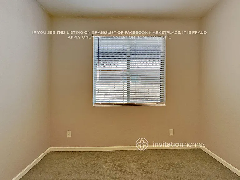 21275 W Yale St — Photo 12