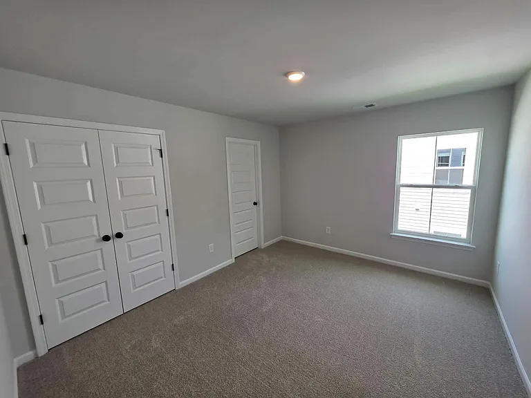 327 Kindred Spirits Dr — Photo 20