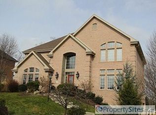 115 Windermere Ct, Mcmurray, PA