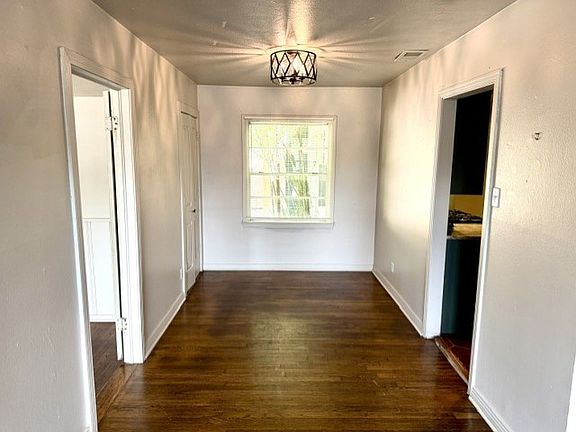 5th image of 2681 Texas Dr