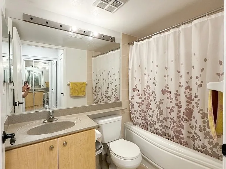4968 Yonge St #1202 — Photo 10