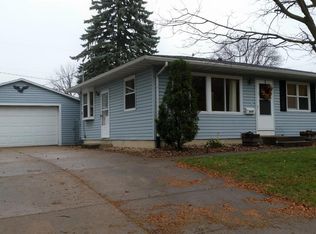 2620 24th Ave, Marion, IA 52302