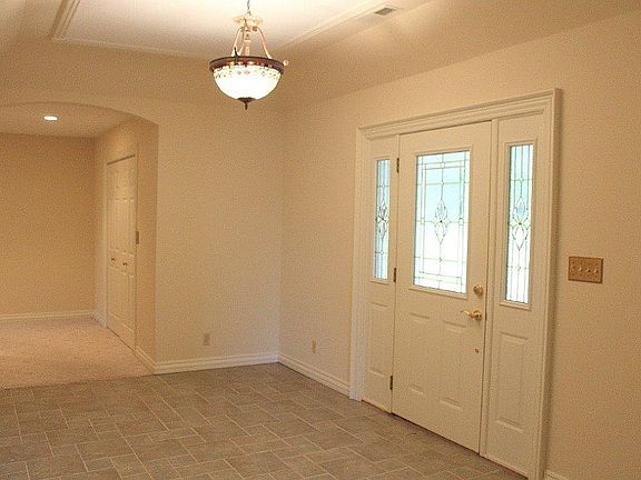 5th image of 9801 Holt Dr