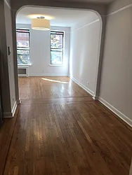 Rented by Metropolis Real Estate of Manhattan