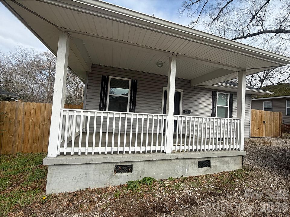 1st image of 561 2nd St #37