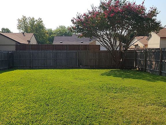 5th image of 1314 Thoreau Ln