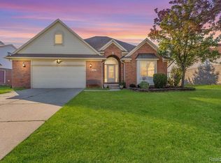 9110 Celestine Dr, Van Buren Township, MI