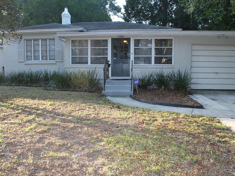2106 Anderson Place