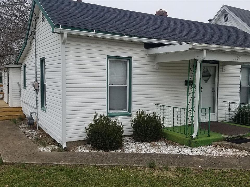 1st image of 107 N Elmarch Ave