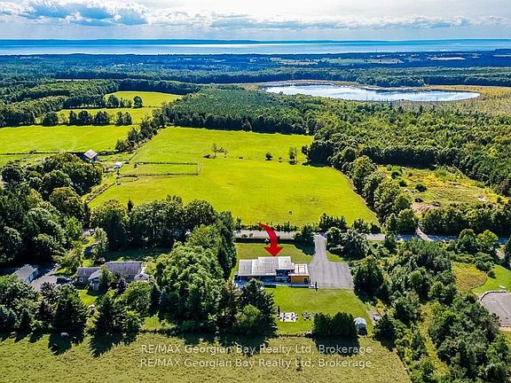 4th image of 165 Wilson Rd