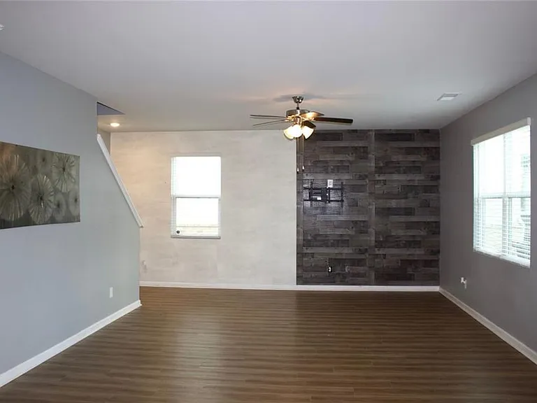 314 Pepin Ct — Photo 5