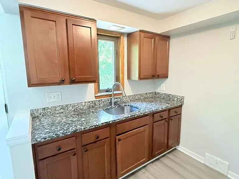 224 Jacob Dr — Photo 8