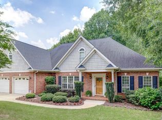 3 Meadow Pond Ct, Greer, SC 29650