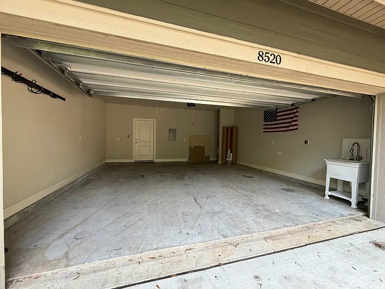 8520 Dinosaur Dr — Photo 33