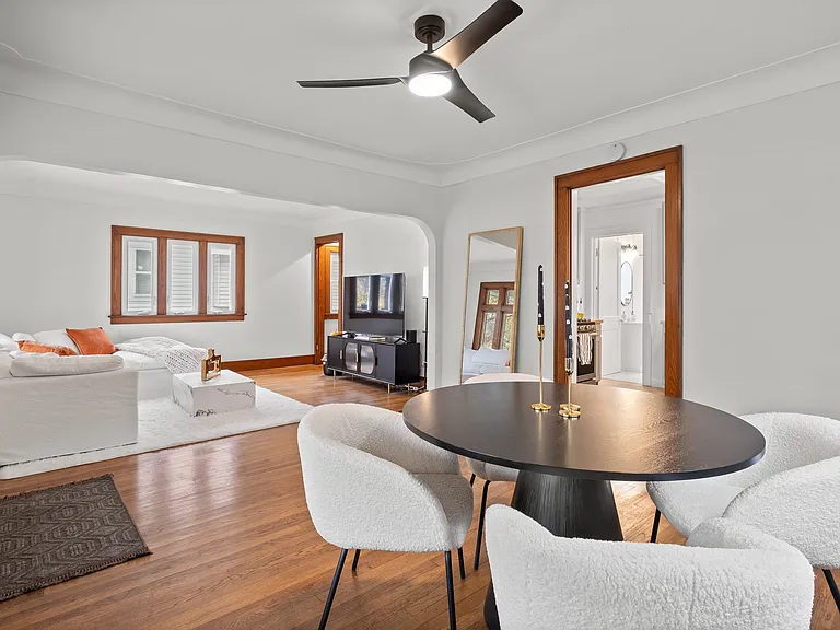 823 Webster St NW — Photo 7