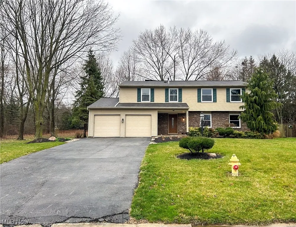 535 Willow Dr SE photo 1