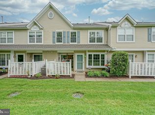 2407 Stokes Rd #2407, Mount Laurel, NJ 08054