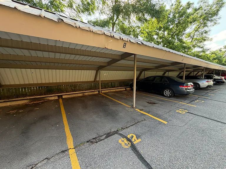 946 N Adams Rd #3 — Photo 17