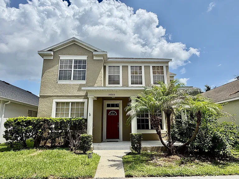 14205 Bridgewater Crossings Blvd — Photo 1