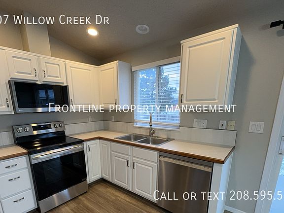 5th image of 1307 Willow Creek Dr