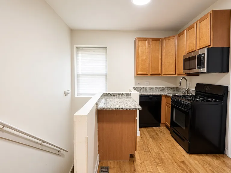 4605 N Kimball Ave #1N — Photo 3