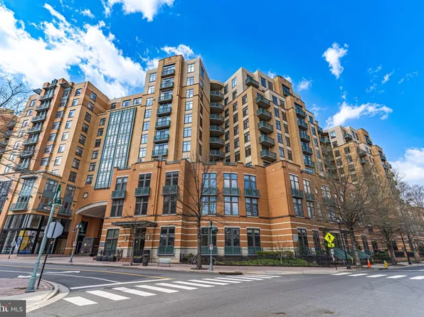 2720 S Arlington Mill Dr Unit 210, Arlington, VA 22206