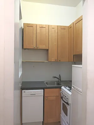 Rented by Citi Habitats | media 4