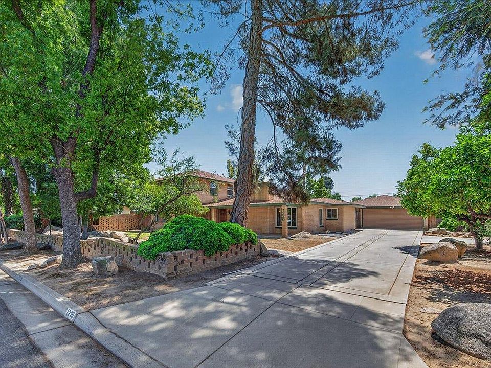 1st image of 1220 E Sussex Way