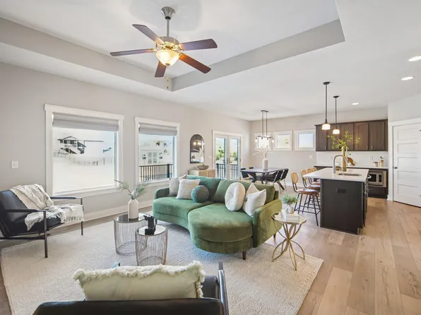 1757 NW 72nd Pl, Ankeny, IA 50023