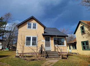 409 W 4th St, Washburn, WI 54891