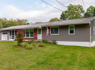 571 Wheeler Hill Rd, Wappingers Falls, NY 12590