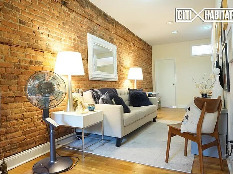 517 2nd Ave #2 — Photo 5