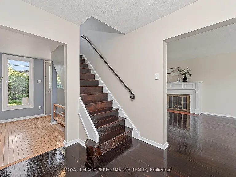 1799 Dorset Dr — Photo 5