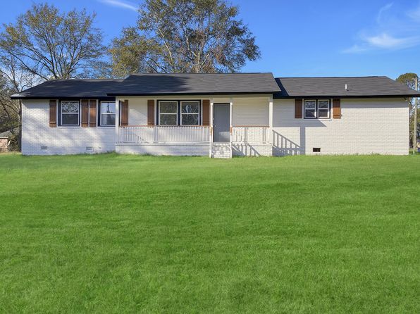 2075 Lakeview Dr, Johnston, SC 29832