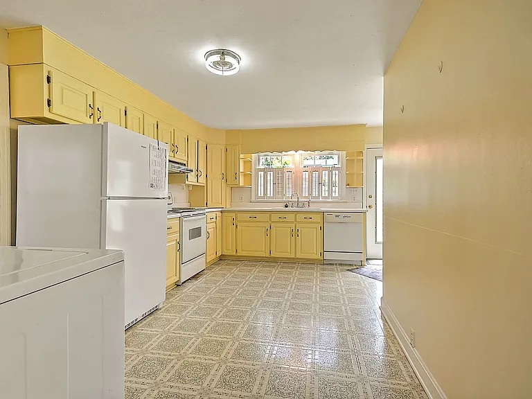 1212 Tusculum Blvd — Photo 5
