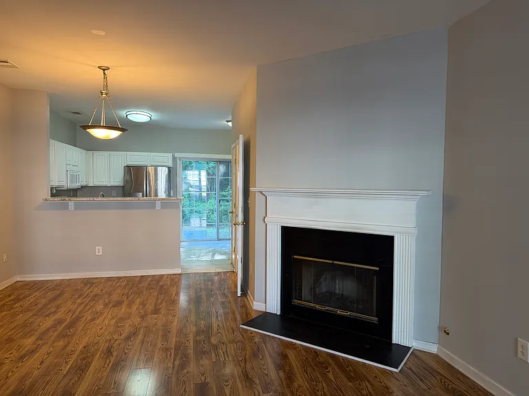 3284 Hidden Cove Cir — Photo 6