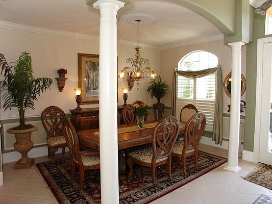 Formal Dining