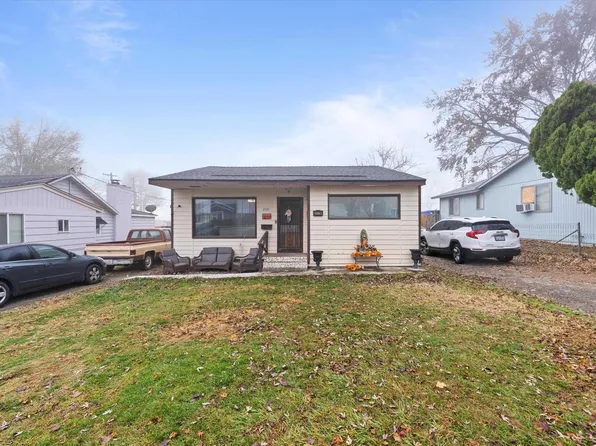 2021 W 4th Ave, Kennewick, WA 99336