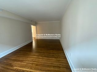 30 Short St #2, Brookline, MA 02446