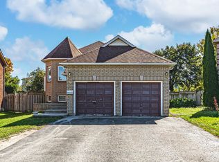 9 Kestrel Ct, Barrie, ON L4M 6P6